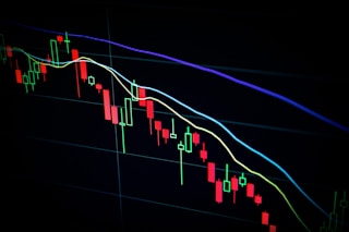 Financial market display for ARKAY's IPO strategy